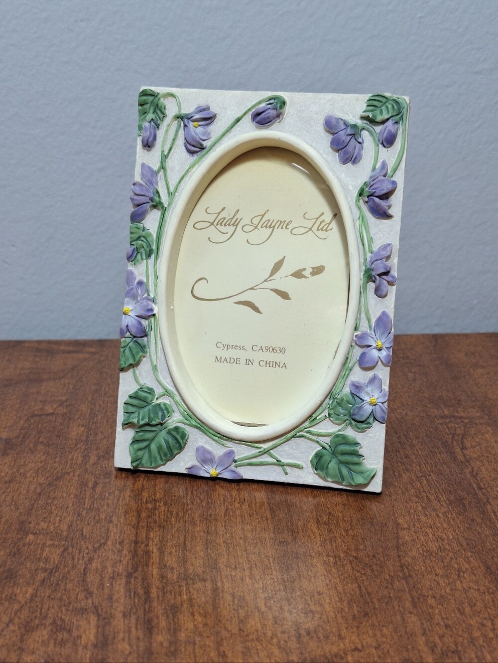 Vtg Lady Jayne Raised Purple Violets Floral Ceramic Picture Photo Frame 3x5